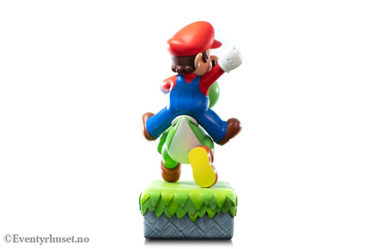 Super Mario Statue Mario & Yoshi 48 cm Collectibles