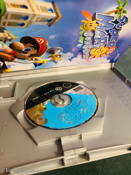 Super Mario Sunshine (Player's Choice). Gamecube.