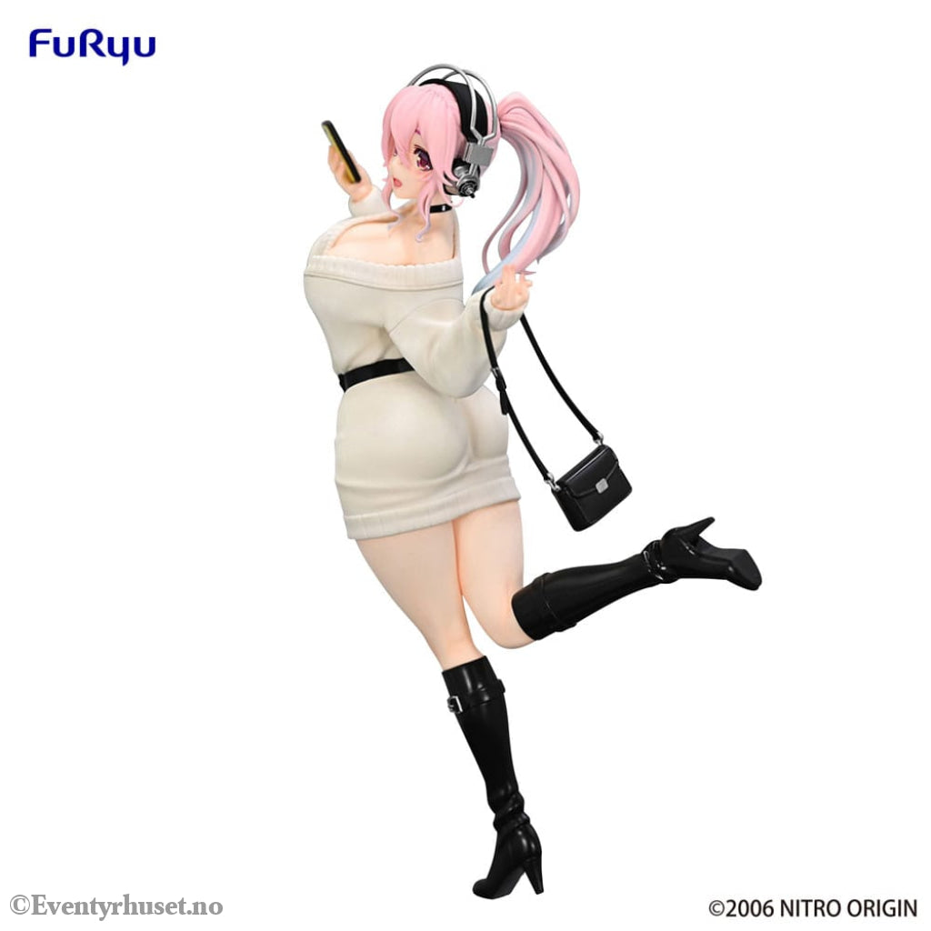 Super Sonico Trio-Try-iT PVC Statue Winter Memory Ver. 21 cm Manga & Anime