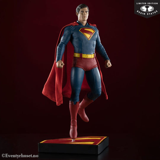 Superman (2025) DC Direct 1/6 Statue Superman 35 cm Toys