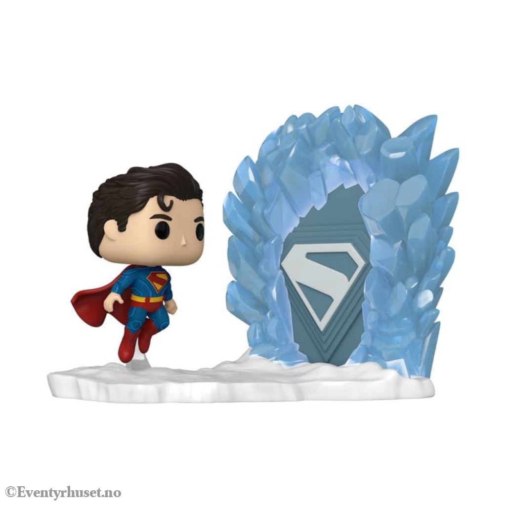 Superman (2025) POP Moments Vinyl Figures Superman and Fortress of Solitude 9 cm Collectibles