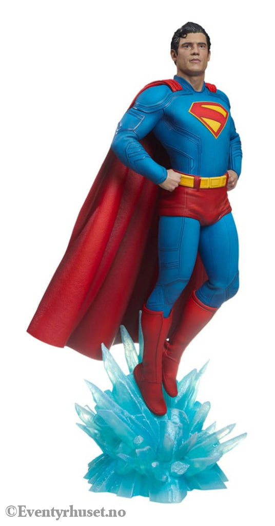 Superman (2025) Premium Format Statues Superman 61 cm & Krypto 23 cm Bundle (2) Collectibles