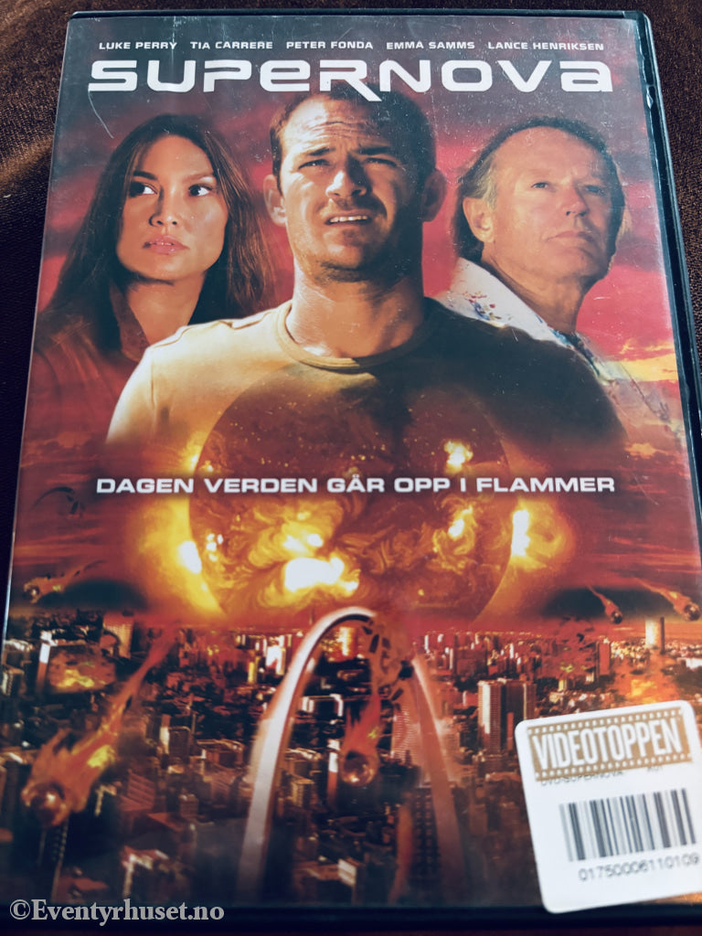 Supernova (2005). DVD.