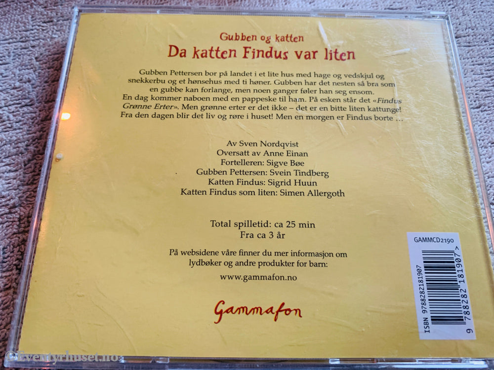 Sven Nordqvist. 2002. Gubben og katten – Da katten Findus var liten. Lydbok på CD.