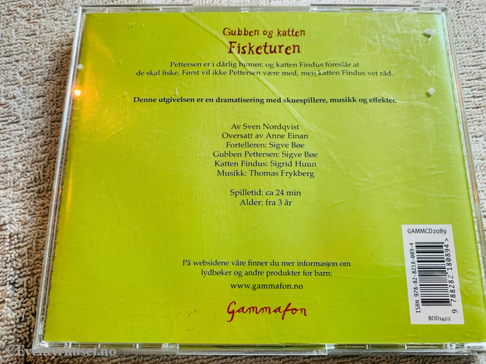 Sven Nordqvist. 2003. Gubben og katten – Fisketuren. Lydbok på CD.