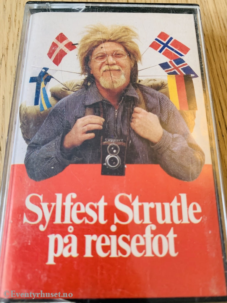 Sylfest Strutle På Reisefot. 1983. Kassett. Kassettbok