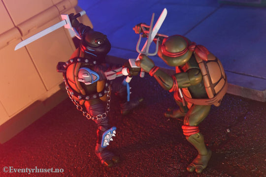 Teenage Mutant Ninja Turtles Action Figure Ultimate Dark Leo 18 cm Toys