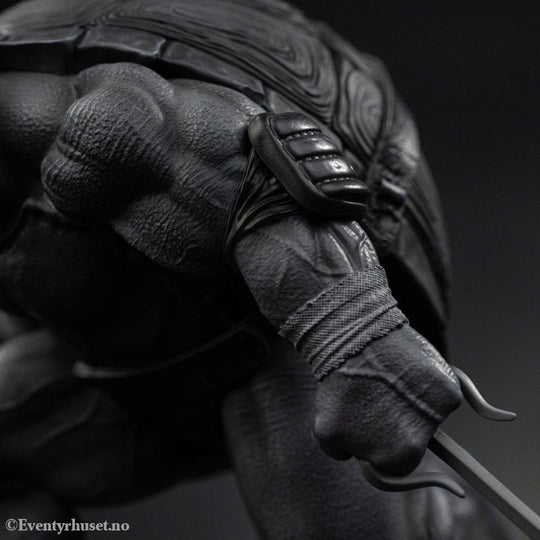 Teenage Mutant Ninja Turtles Art Scale Statue 1/10 Raphael Black and White Variant 26 cm exclusive Collectibles