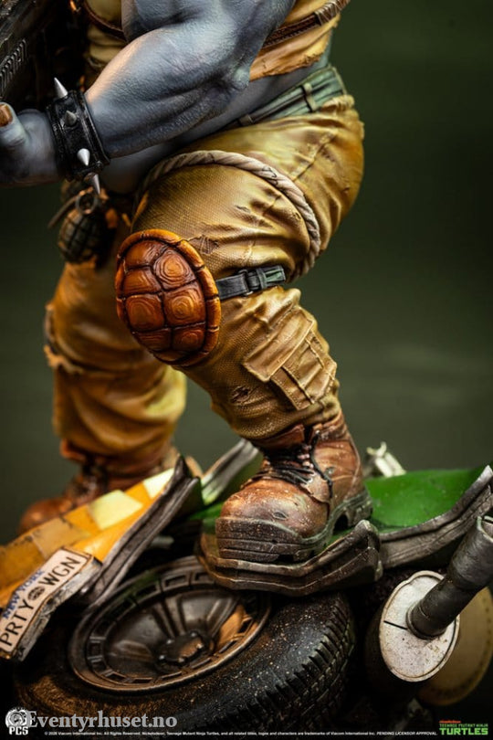 Teenage Mutant Ninja Turtles Legends Statue 1/3 Rocksteady 69 cm Collectibles