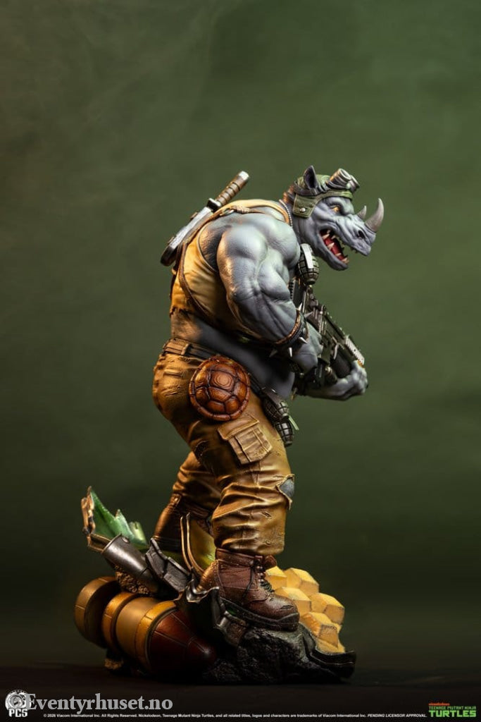 Teenage Mutant Ninja Turtles Legends Statue 1/3 Rocksteady 69 cm Collectibles