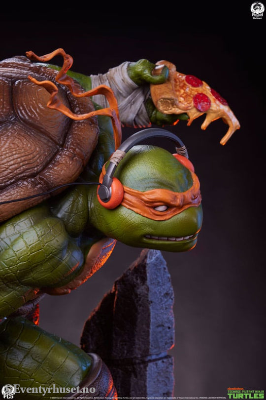 Teenage Mutant Ninja Turtles Statue 1/3 Michelangelo Deluxe Edition 67 cm Collectibles