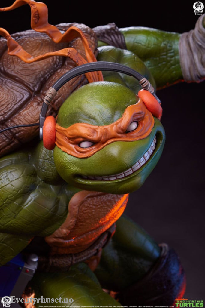Teenage Mutant Ninja Turtles Statue 1/3 Michelangelo Deluxe Edition 67 cm Collectibles