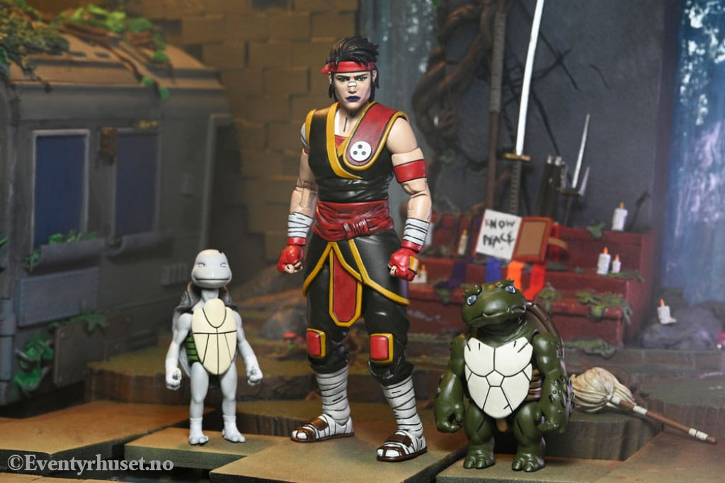 Teenage Mutant Ninja Turtles: The Last Ronin Action Figure Ultimate Casey Marie with Baby Odyn & Uno 17 cm Toys