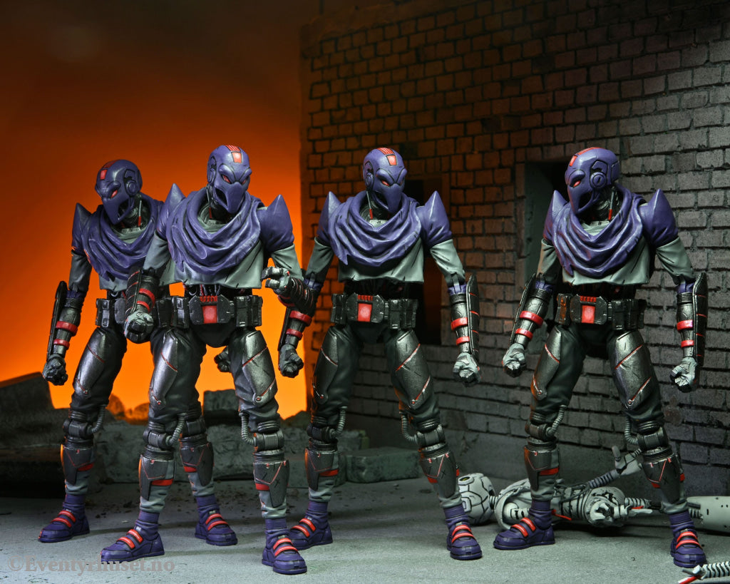 Teenage Mutant Ninja Turtles: The Last Ronin Action Figure Ultimate Foot Bot 18 cm. Mint In Sealed Box (MISB)!