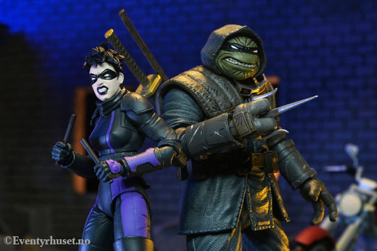 Teenage Mutant Ninja Turtles (The Last Ronin The Lost Years) Action Figure Casey Marie with Last Ronin Motorcycle 18 cm