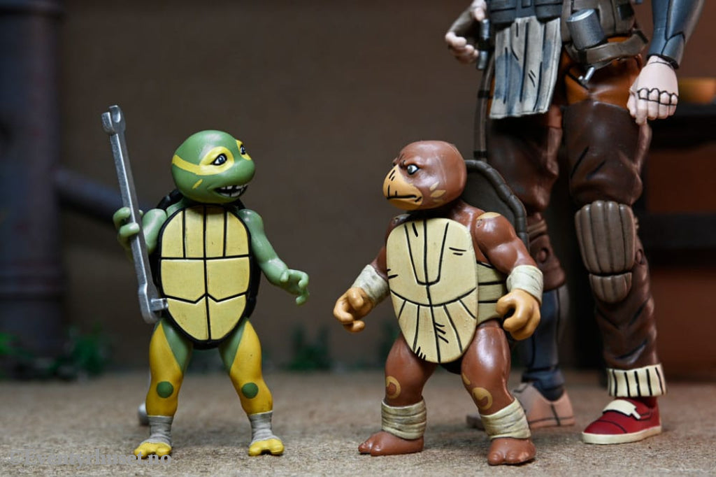 Teenage Mutant Ninja Turtles (The Last Ronin The Lost Years) Action Figure Grammy April with Baby Yi & Moja 18 cm Toys