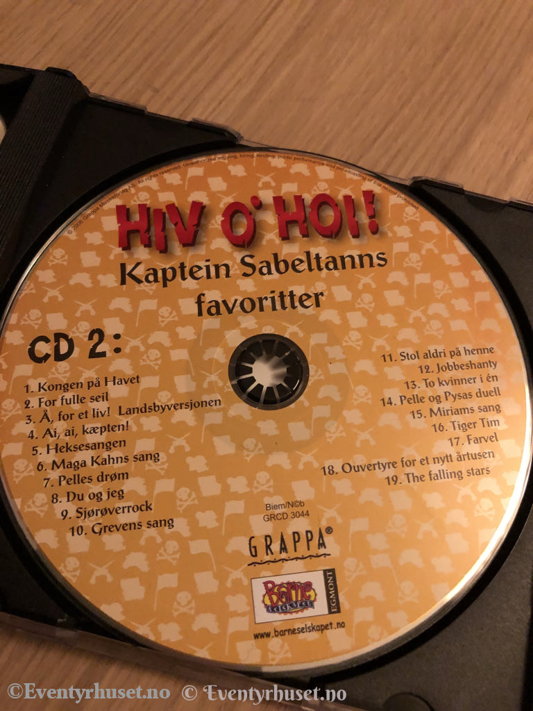 Terje Formoe. 2006. Hiv Ohoi! Kaptein Sabeltanns Favoritter. 2 X Cd. Cd