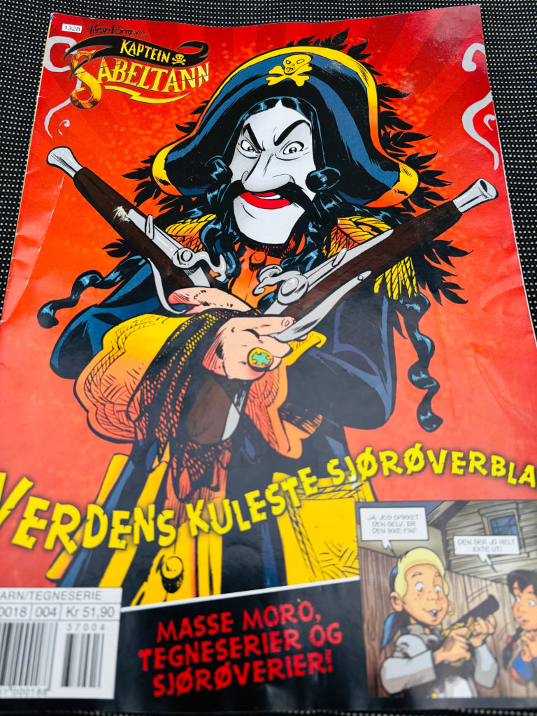 Terje Formoe. Kaptein Sabeltann. 2013/04. Tegneserieblad. Tegneserieblad