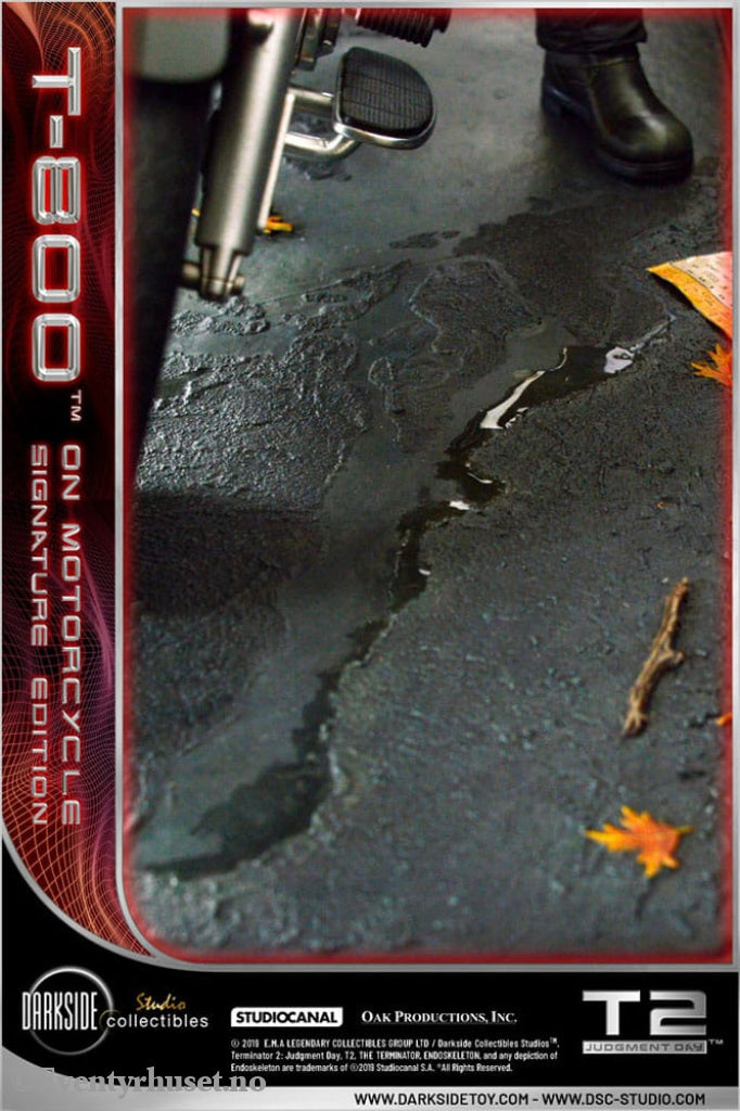 Terminator 2 Statue T-800 On Motorcycle Limited Signature Edition 70 cm Collectibles