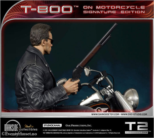 Terminator 2 Statue T-800 On Motorcycle Limited Signature Edition 70 cm Collectibles