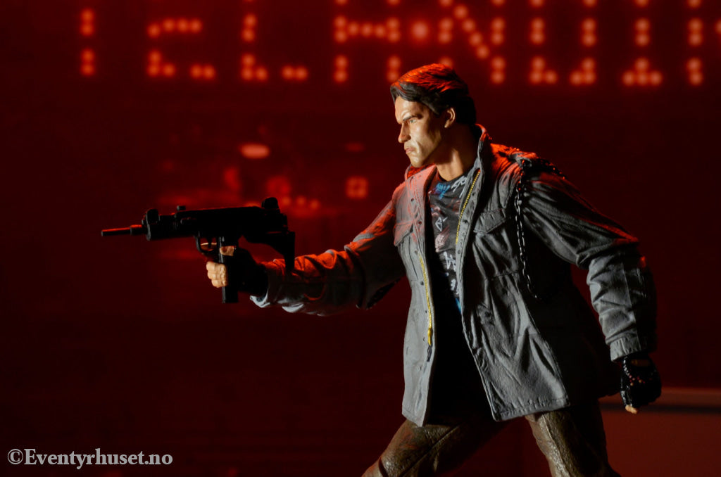 Terminator Action Figure Ultimate T-800 (Tech Noir) 18 cm. Mint In Sealed Box (MISB)! Actionfigur