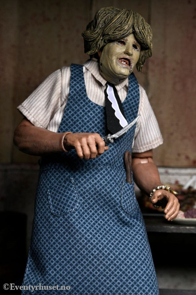 Texas Chainsaw Massacre Clothed Action Figure Leatherface with Old Lady Mask 20 cm Toys