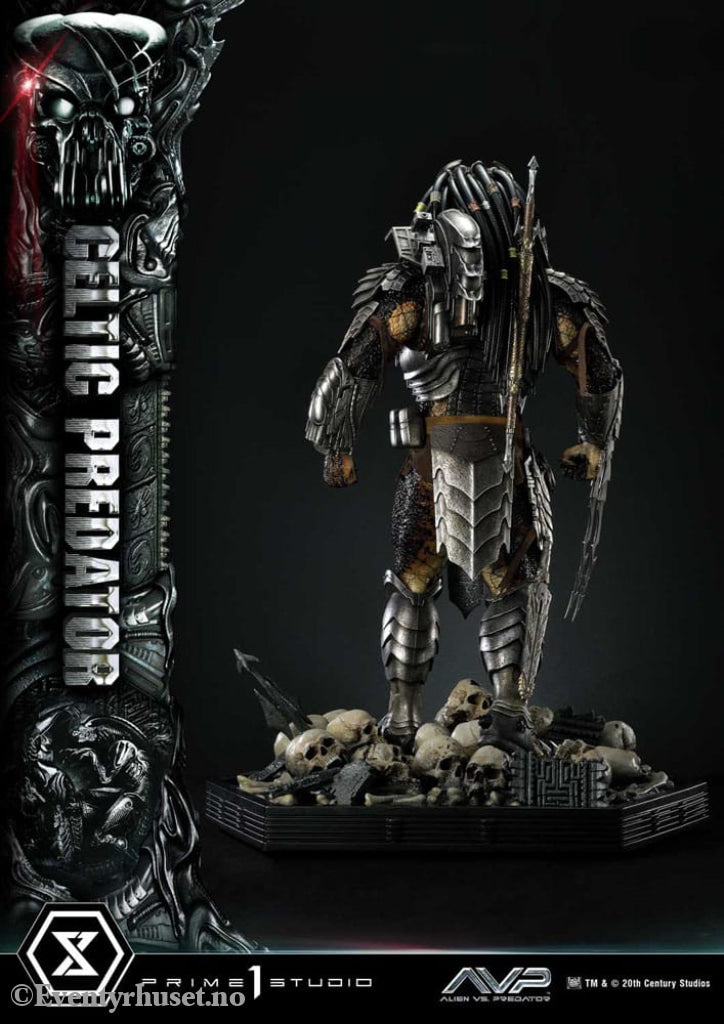 The Alien vs. Predator Museum Masterline Series Statue 1/3 Celtic Predator 95 cm Collectibles
