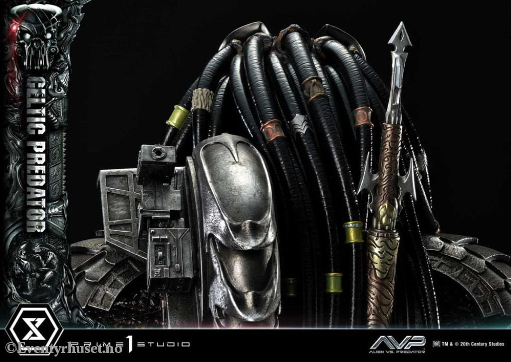 The Alien vs. Predator Museum Masterline Series Statue 1/3 Celtic Predator 95 cm Collectibles