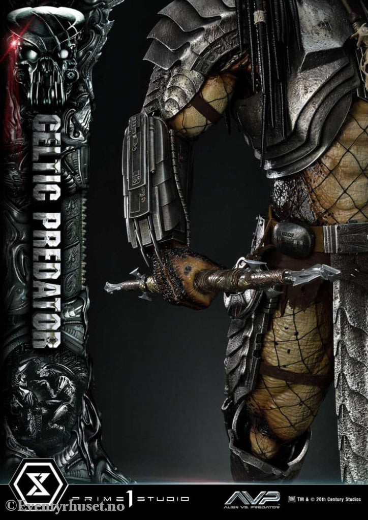 The Alien vs. Predator Museum Masterline Series Statue 1/3 Celtic Predator 95 cm Collectibles