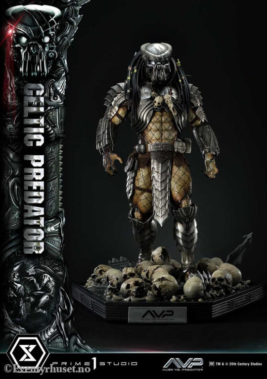 The Alien vs. Predator Museum Masterline Series Statue 1/3 Celtic Predator 95 cm Collectibles
