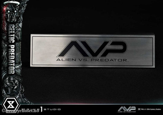 The Alien vs. Predator Museum Masterline Series Statue 1/3 Celtic Predator Bonus Ver. 95 cm Collectibles