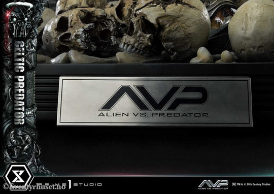 The Alien vs. Predator Museum Masterline Series Statue 1/3 Celtic Predator Bonus Ver. 95 cm Collectibles