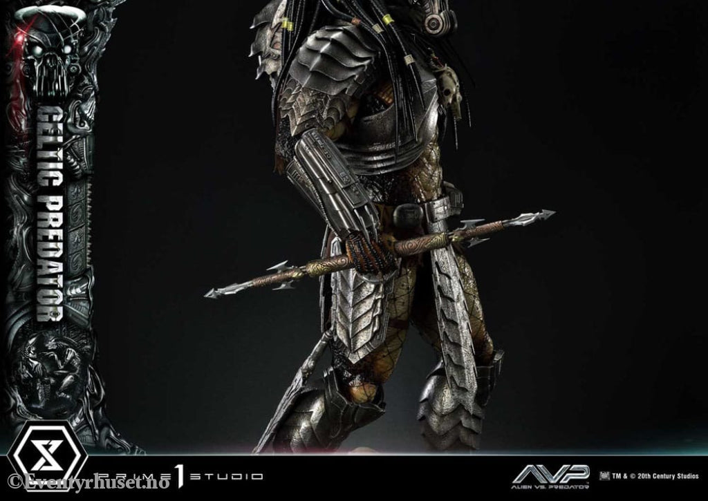 The Alien vs. Predator Museum Masterline Series Statue 1/3 Celtic Predator Bonus Ver. 95 cm Collectibles