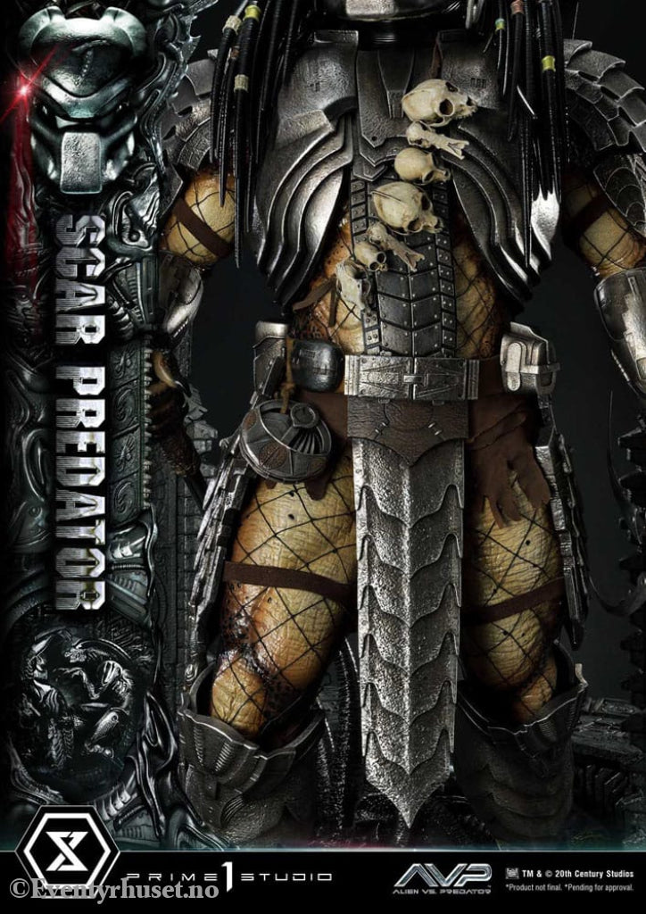 The Alien vs. Predator Museum Masterline Series Statue 1/3 Scar Predator 93 cm Collectibles