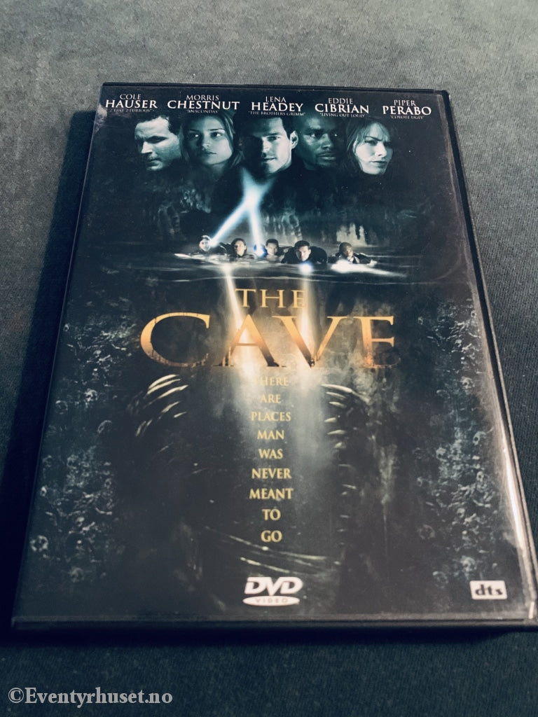 The Cave. 2005. Dvd. Dvd