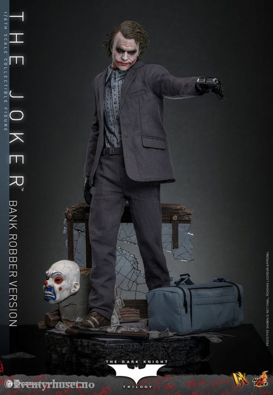 The Dark Knight DX Action Figure 1/6 The Joker (Bank Robber Version) 30 cm Toys