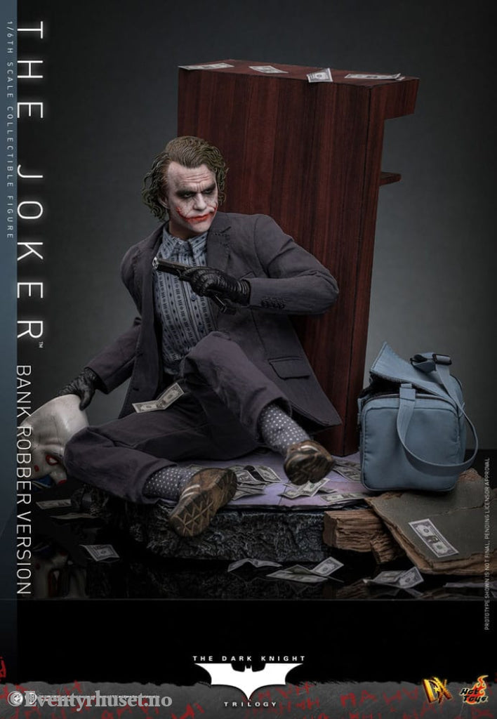 The Dark Knight DX Action Figure 1/6 The Joker (Bank Robber Version) 30 cm Toys