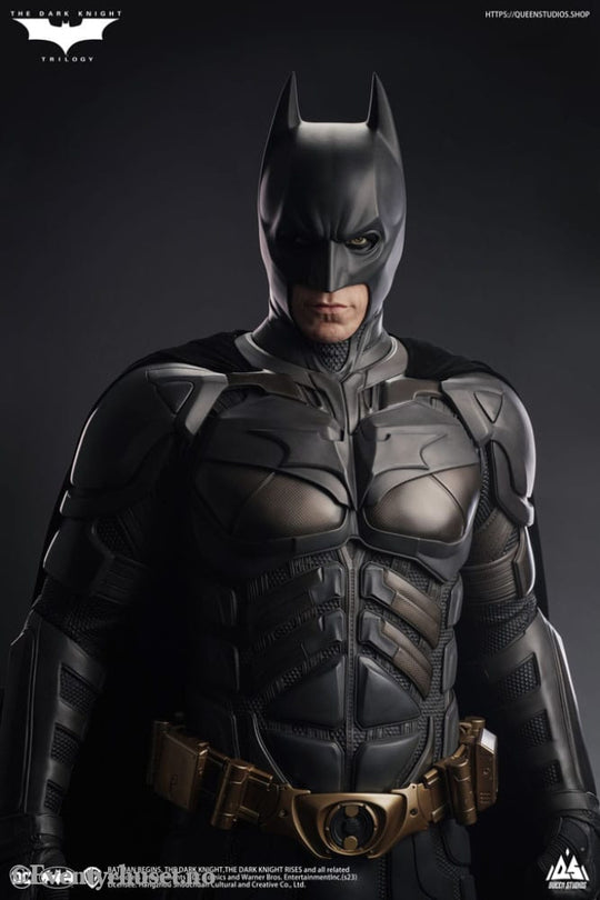 The Dark Knight Life-Size Statue Batman Deluxe Edition 207 cm Collectibles