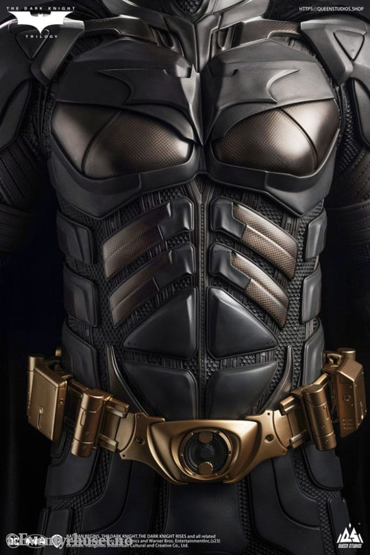 The Dark Knight Life-Size Statue Batman Deluxe Edition 207 cm Collectibles