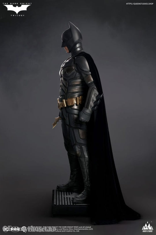 The Dark Knight Life-Size Statue Batman Deluxe Edition 207 cm Collectibles