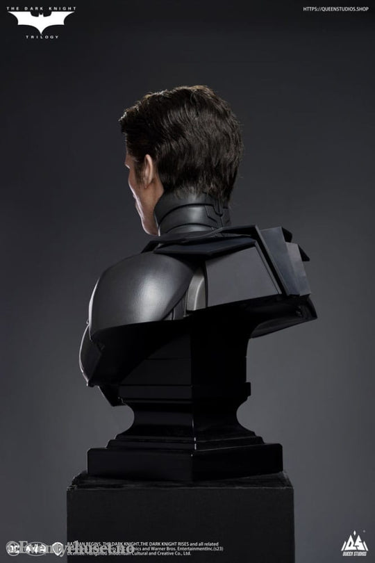 The Dark Knight Life-Size Statue Batman Deluxe Edition 207 cm Collectibles