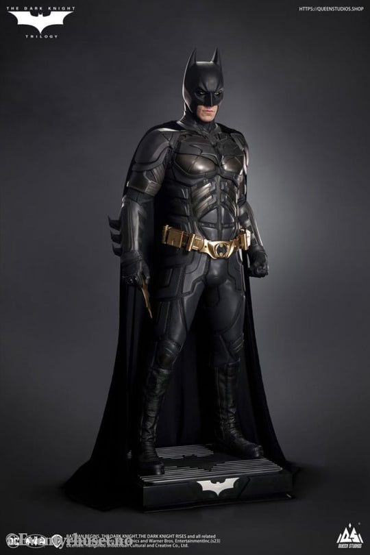 The Dark Knight Life-Size Statue Batman Deluxe Edition 207 cm Collectibles