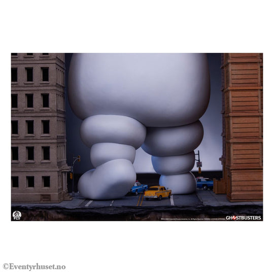 The Ghostbusters Diorama Statue Stay Puft Marshmallow Man Deluxe Edition 74 cm Collectibles