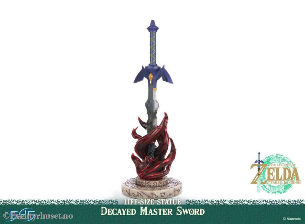 The Legend of Zelda: Tears of the Kingdom Life Size Statue 1/1 Decayed Master Sword 71 cm Collectibles
