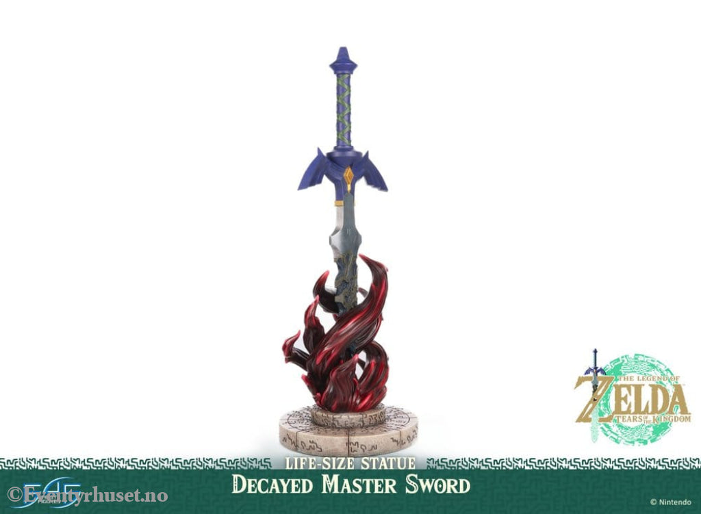 The Legend of Zelda: Tears of the Kingdom Life Size Statue 1/1 Decayed Master Sword 71 cm Collectibles