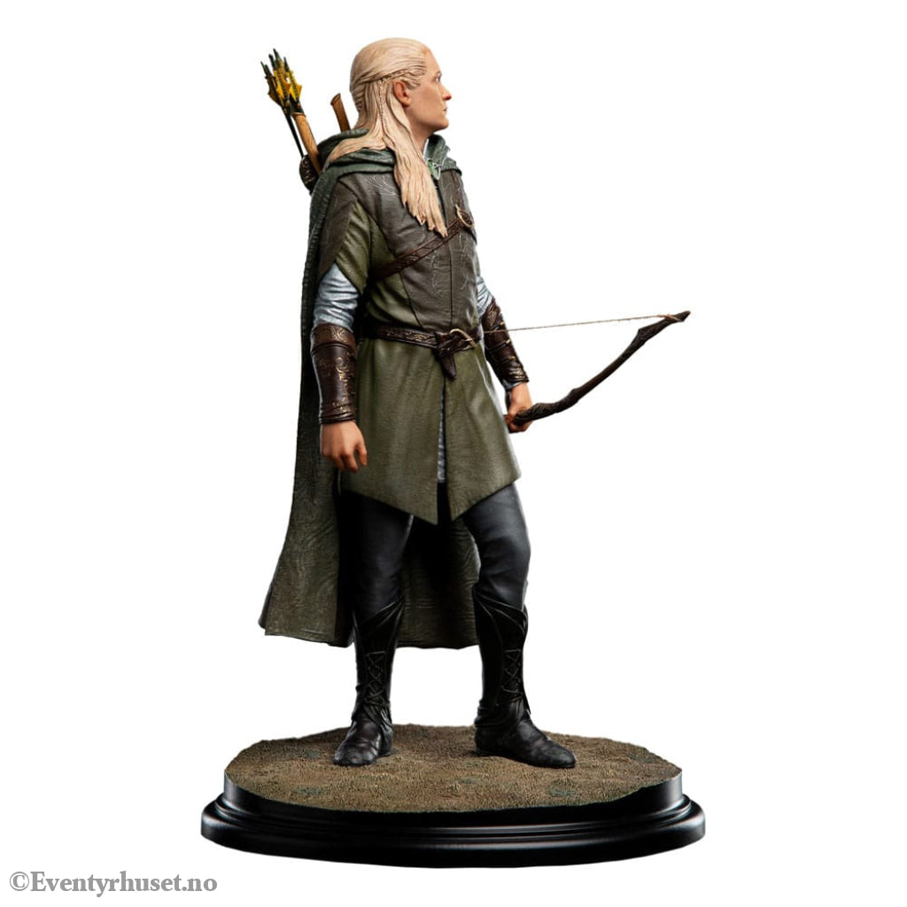 The Lord of the Rings Classic Series Statue 1/6 Legolas Hunter of the Plains Limited Edition 32 cm Collectibles