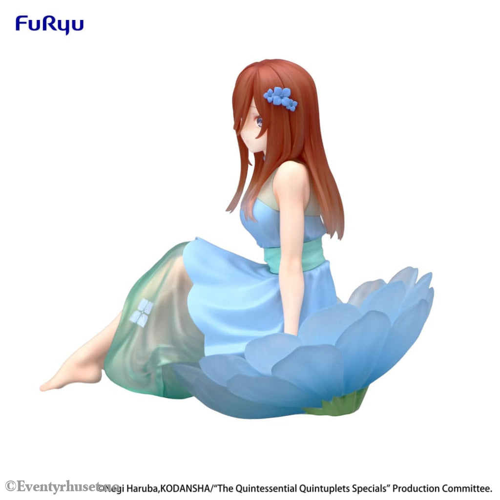 The Quintessential Quintuplets Specials Bloo-me! PVC Statue Nakano Miku 11 cm Manga & Anime