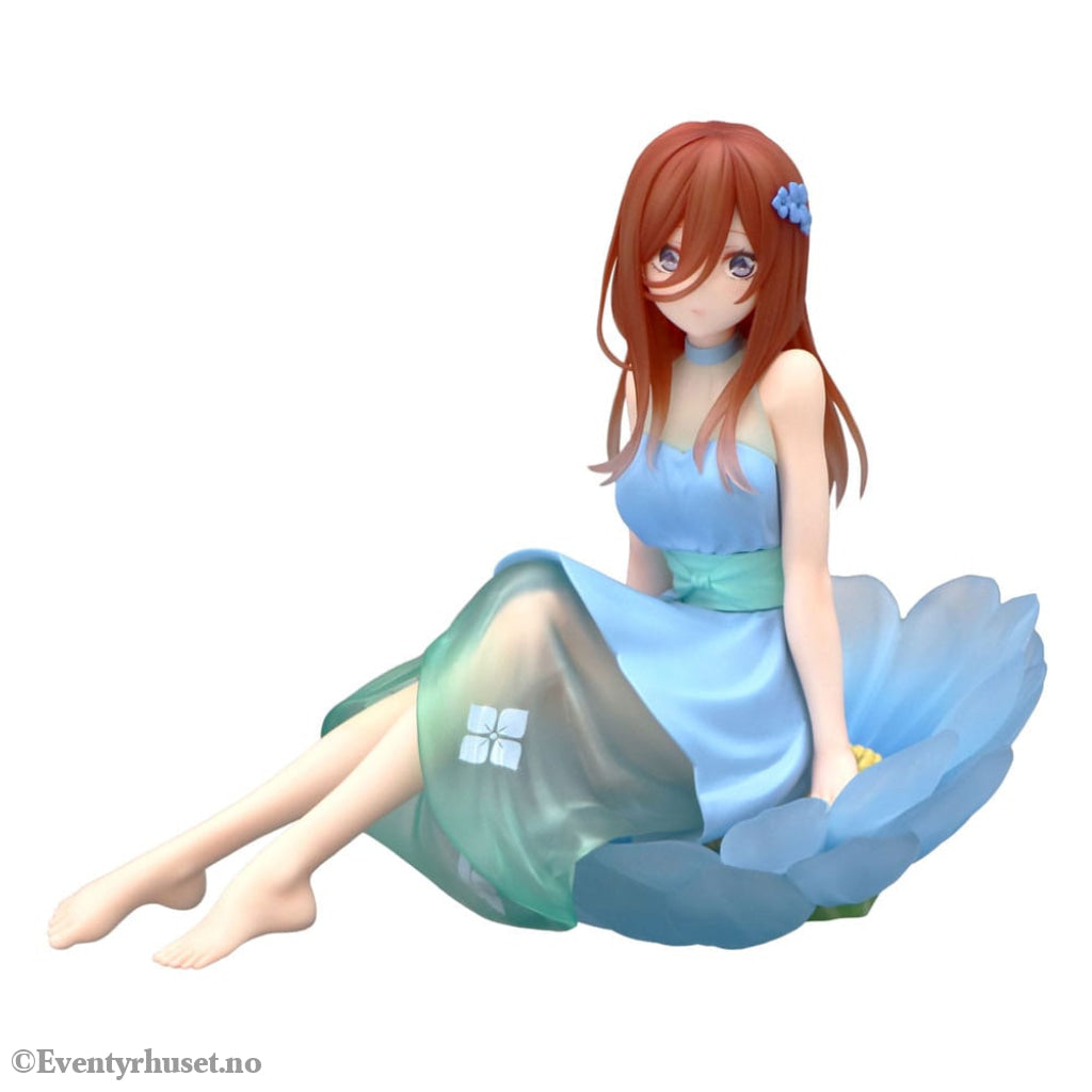 The Quintessential Quintuplets Specials Bloo-me! PVC Statue Nakano Miku 11 cm Manga & Anime