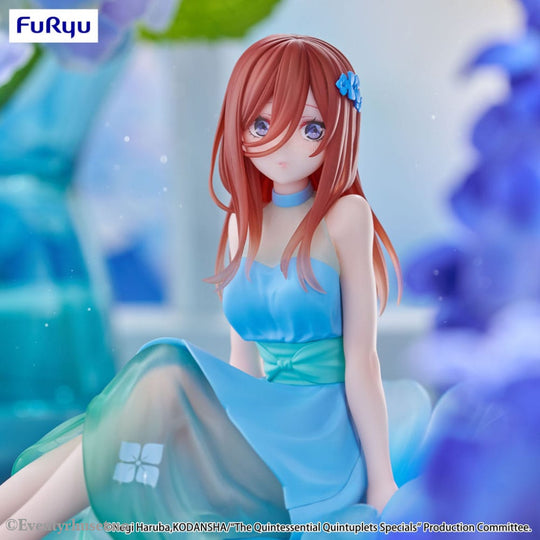 The Quintessential Quintuplets Specials Bloo-me! PVC Statue Nakano Miku 11 cm Manga & Anime