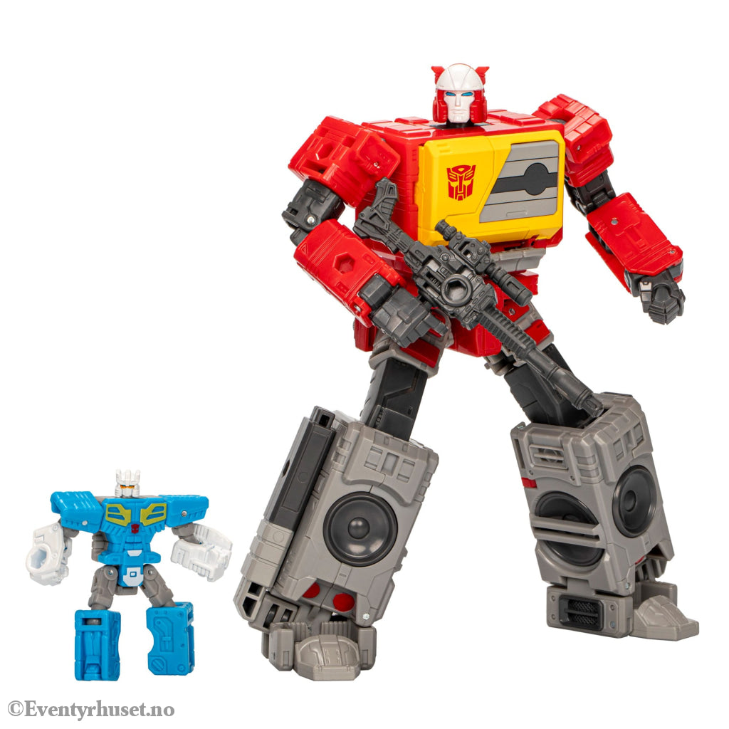 The Transformers: The Movie Generations Studio Series Voyager Class Action Figure Autobot Blaster & Eject 16 cm. Mint